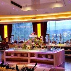 佛山高明碧桂园凤凰酒店·翠湖西餐厅 User Photo