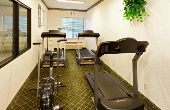 Holiday Inn Express 恆基兆業 by IHG