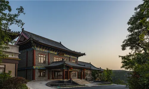 Tongguan Nuwa Spring