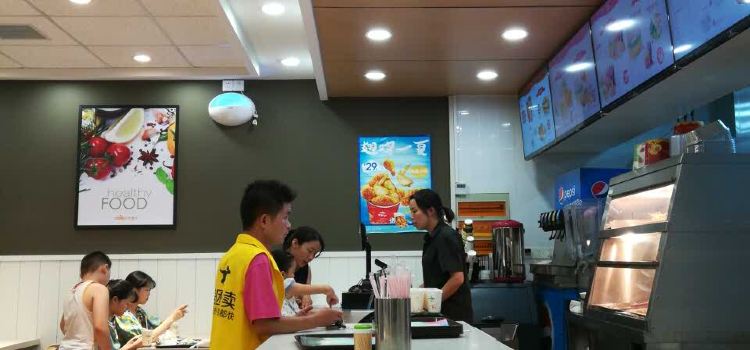 华莱士·全鸡汉堡(英山二店)
