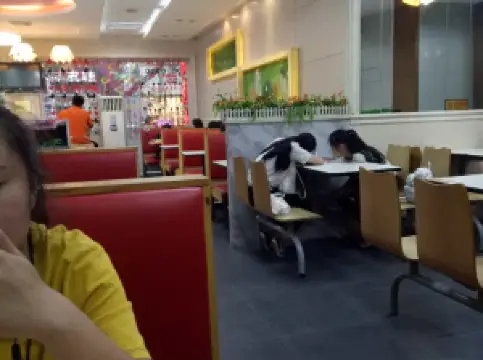 法克士西式美食坊