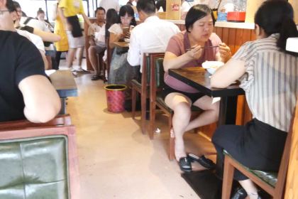 三头一掌(步行街店)