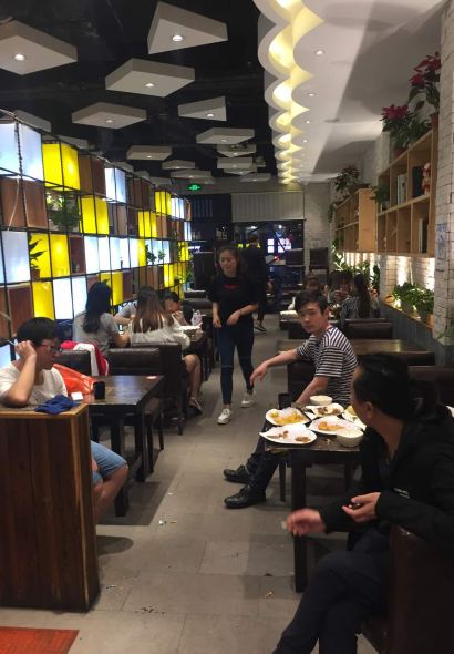 嗨聲部落主題餐廳