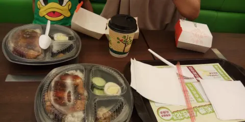 德克士(建設路店)