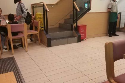 德克士(五一路店)