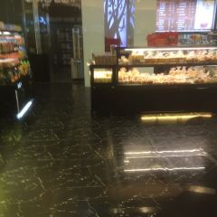芯美轩面包站(新天地店) User Photo