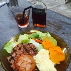 Awesome Canteen User Photo