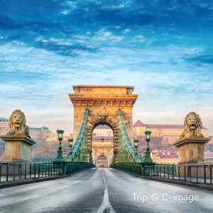Széchenyi Chain Bridge