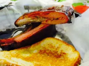 Moore's Whistling Pig Cafe