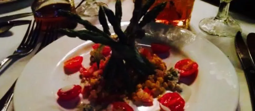 Carnegie's a Place To Eat