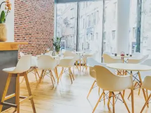 Le Café des initiés