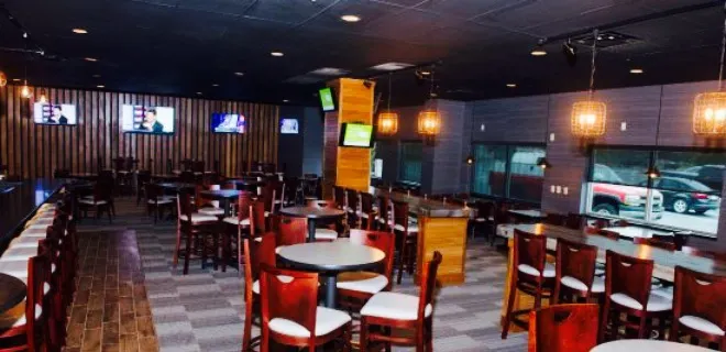 Packy's Sports Bar & Restaurant