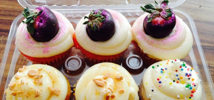 Miss Priss Cupcakes & Such