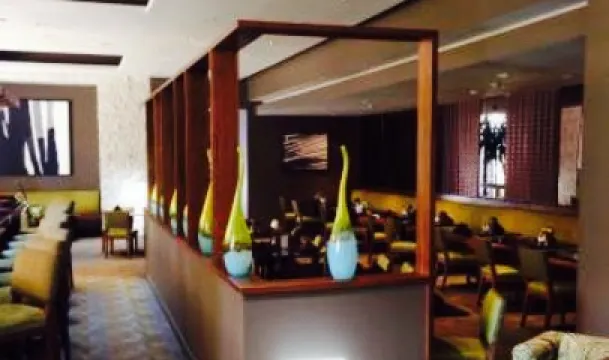 Elements Restaurant  Wine Bar - Doubletree Monrovia