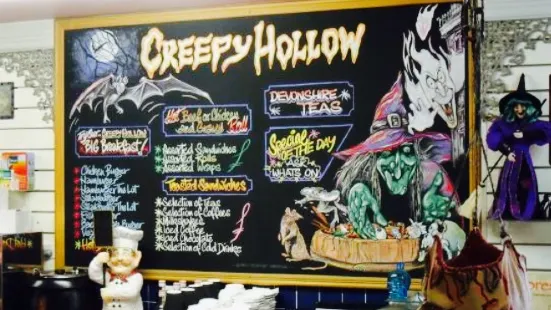 Creepy Hollow Cafe Restaurant