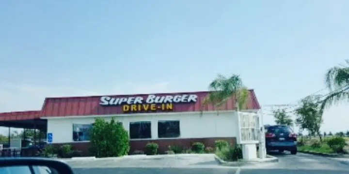 Super Burger Drive in