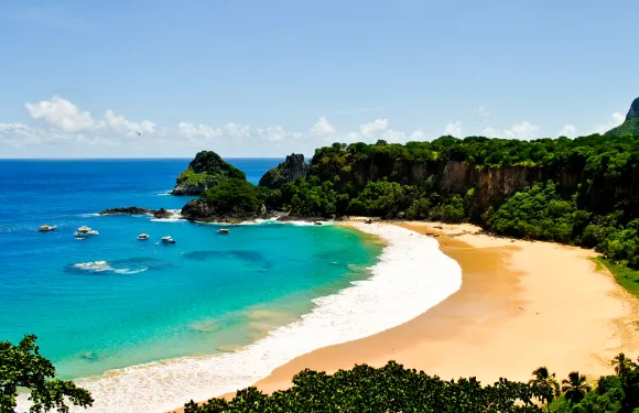 費爾南多·迪諾羅尼亞羣島