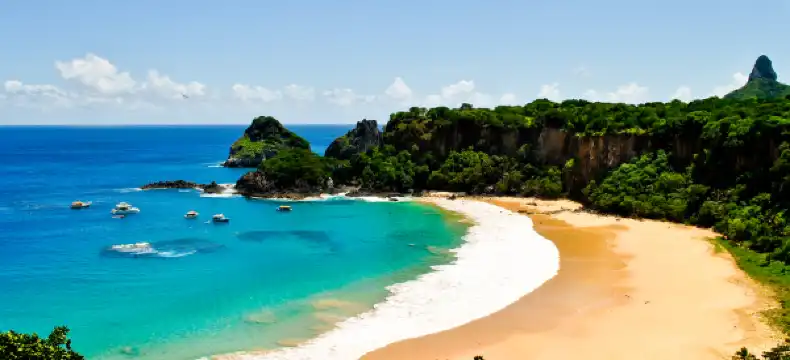 費爾南多·迪諾羅尼亞羣島酒店