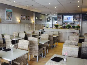 Ronny's Lunchcafe