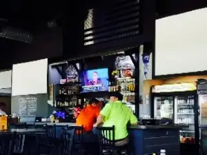 Merle's American Tavern