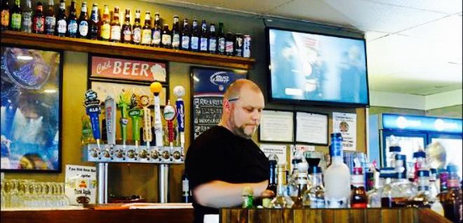 Mc Kee's Island Pub & Pizza