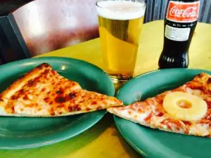 Schmizza Pub & Grub