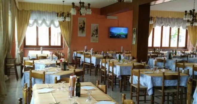 Albergo Ristorante Berzolla