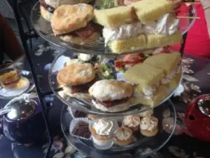Sugarplums and Teas
