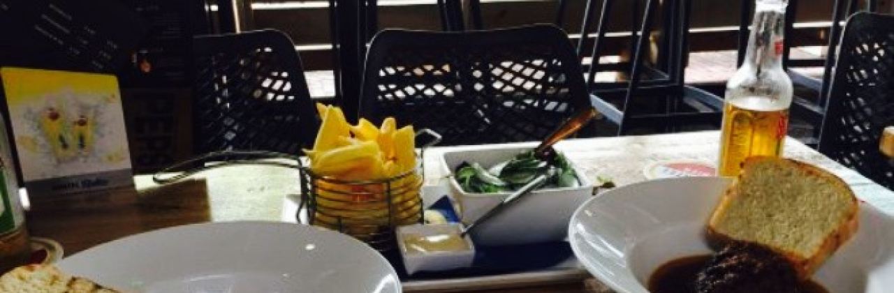 Bier & Wijnlokaal Hookhoes