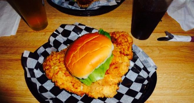 Spinner's Bar and Grill