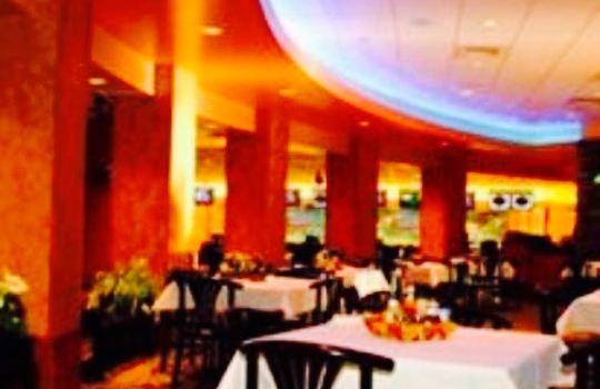 Bowlmor Cafe & Lounge