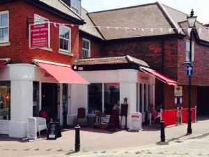 Woodstock's Coffee and Tea House