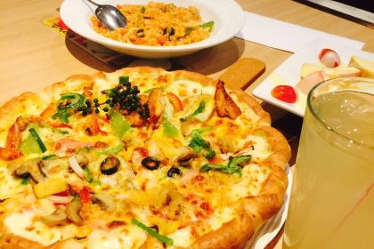 必胜客(蚌埠东海万达店)