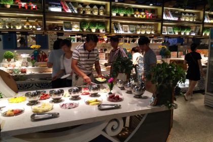 欧诺拉牛排自助百汇(宜兴万达广场店)