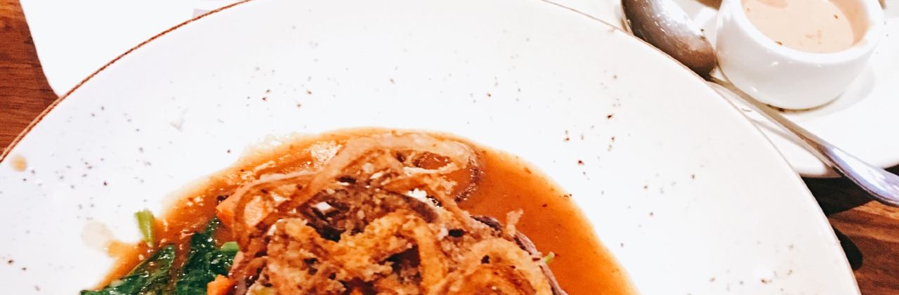 Lazy Dog Restaurant & Bar