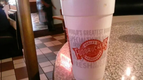 Fuddruckers