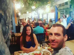 Thomas Taverna Restaurant