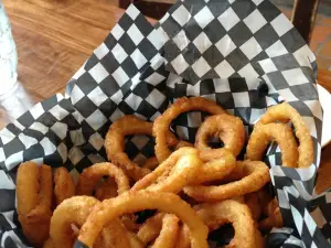 Dusty's Bar & BBQ