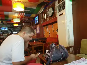 Hangover Cafe Bar Canakkale