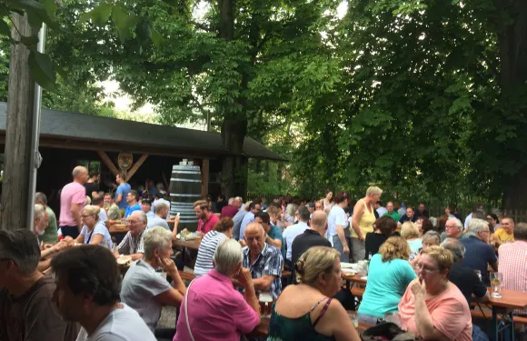 Kastaniengarten Brauereischenke Oberhaunstadt