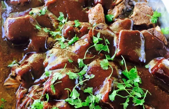 Cugino's Italian Market