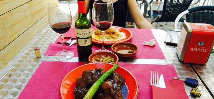 La Taberna