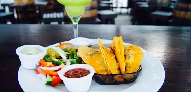 Royal Ris Restaurant - Margarita Bar and Mexican Restaurant
