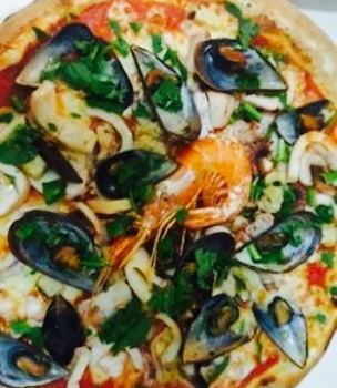 Royal Pizza