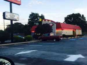 Hardee's