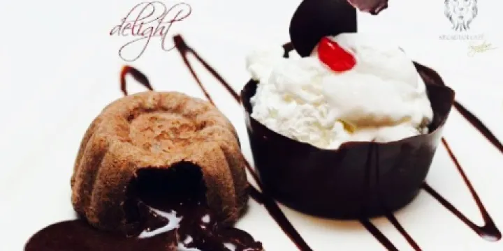 Arcadian Cafe Signature