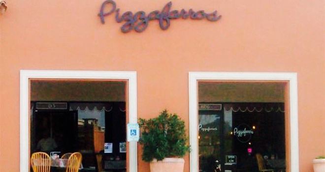 Pizzafarro's