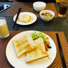天目湖靜泊湖景度假飯店·靜泊山莊湖景餐廳張用戶圖片