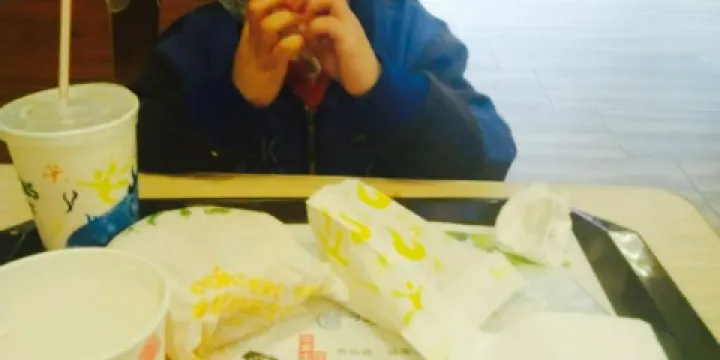 華萊士(崇義店)