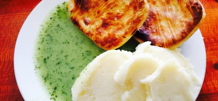 Frasiers Pie & Mash